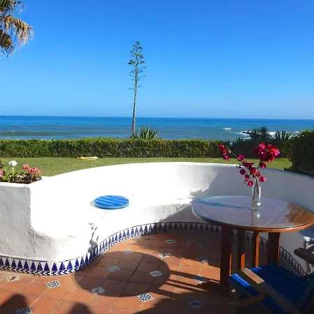 Casa vacanze Front Line Beach Bungalow With Open Sea Views Located In Costa Málaga Cs105