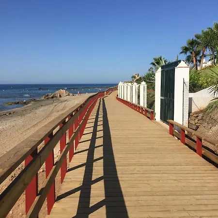 Front Line Beach Bungalow With Open Sea Views Located In Costa Málaga Cs105 *
